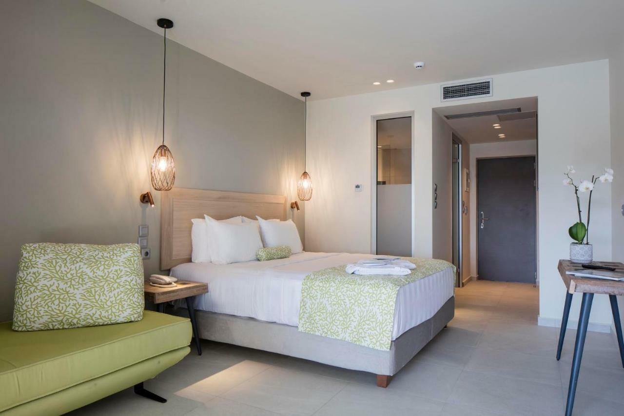 Amira Aparthotel Szkiáthosz Kültér fotó
